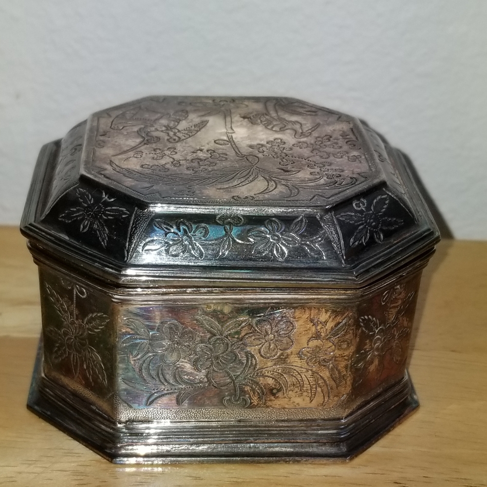 ✅Vintage Porugal Silver Tone Engraved Met Box #1149, B25 - Picture 7 of 16